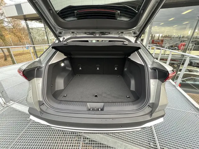 Omoda 5 SHS 1.6 T-GDi SHS-H Premium 2025 Hybride Benzine 9