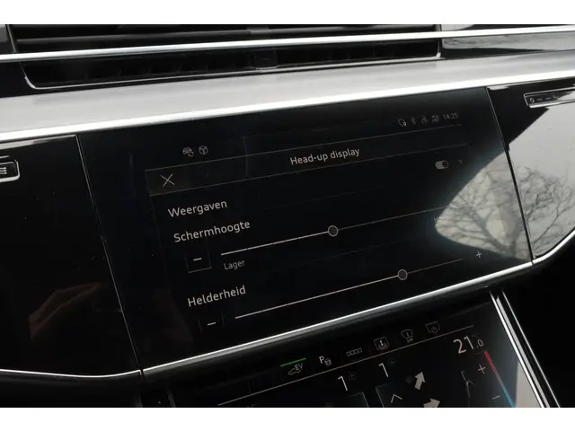Audi A8 60 TFSI e quattro 2022 Hybride Benzine 31