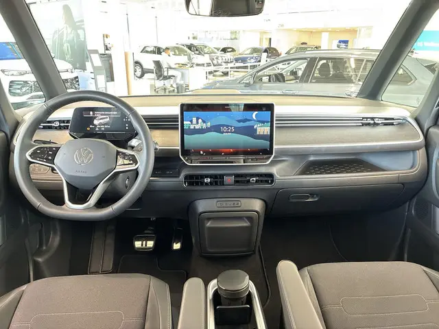 Volkswagen ID. Buzz Pro 86 kWh Lang 2025 Elektrisch 4