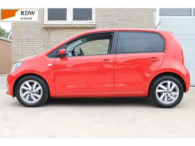 SEAT Mii 1.0 Sport Dynamic 2015 Benzine 8