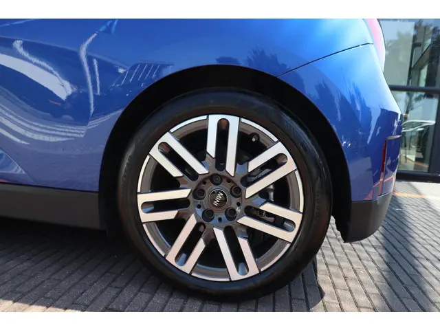 MINI Electric 3-deurs Cooper SE 2024 Elektrisch 4