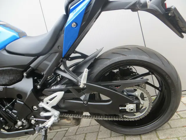 Suzuki GSX S950 2022 Benzine 12