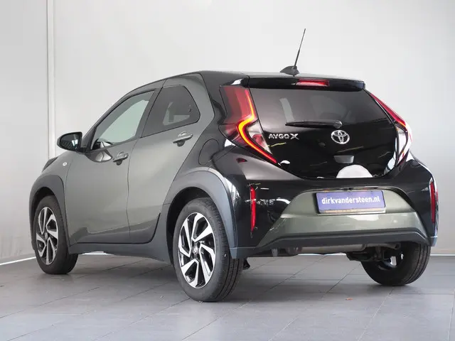 Toyota Aygo X 1.0 VVT-i S-CVT Pulse 2024 Benzine 3