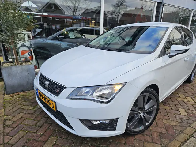 SEAT Leon 1.4 EcoTSI FR Connect 2016 Benzine 2
