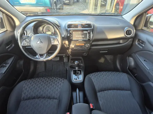 Mitsubishi Space Star 3