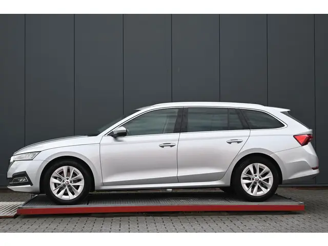Škoda Octavia Combi 1.0 TSI Style 2021 Benzine 7
