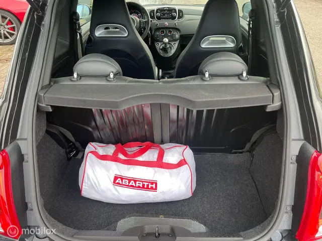 Fiat 500 1.4 T-Jet Abarth Competizione 2017 Benzine 10