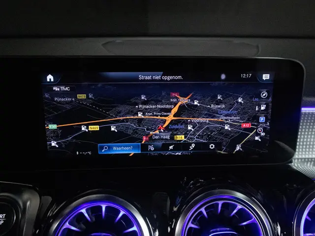 Mercedes-Benz EQB 250 Luxury Line 2023 Elektrisch 28