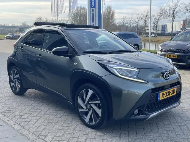 Toyota Aygo X 1.0 VVT-i MT Envy 2022 Benzine 4