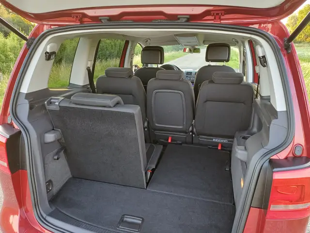 Volkswagen Touran 1.2 TSI Cup 7-Pers. 2015 Benzine 31