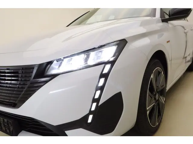 Peugeot e-308 SW Style EV 54 kWh 2025 Elektrisch 18