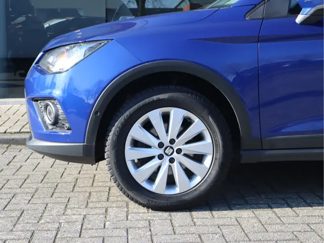 SEAT Arona 1.0 TSI Style Business 2019 Benzine 33