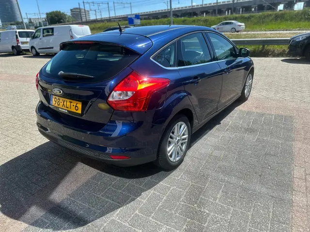 Ford Focus 1.6 TI-VCT Titanium 2012 Benzine 2