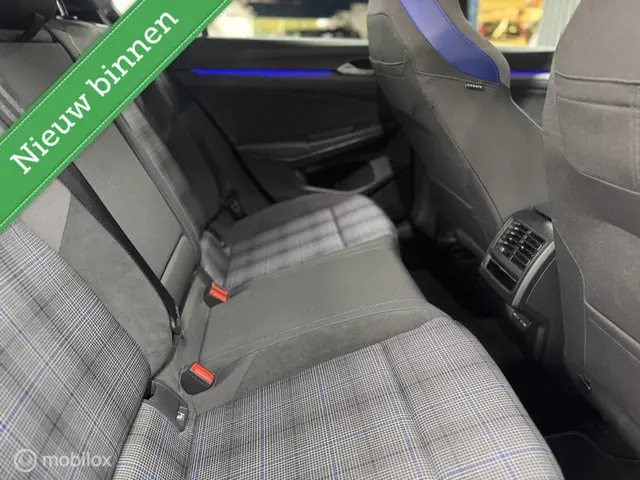 Volkswagen Golf 1.5 eHybrid GTE 2024 Hybride Benzine 40
