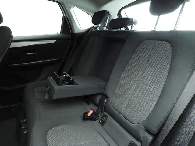BMW 2 Serie Active Tourer 216i 2018 Benzine 9