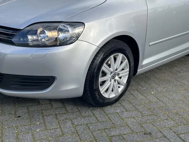 Volkswagen Golf Plus 1.2 TSi DSG Comfortline 2013 Benzine 8