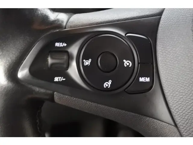 Opel Corsa 1.2 GS Line 2022 Benzine 21