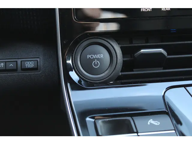 Toyota bZ4X Dynamic 71 kWh 2024 Elektrisch 31