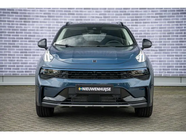 Lynk & Co 01 1.5 Plug-in Hybrid 2023 Hybride Benzine 7