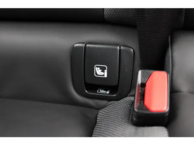 Volvo S60 2.0 B3 R-Design 2021 Benzine 20