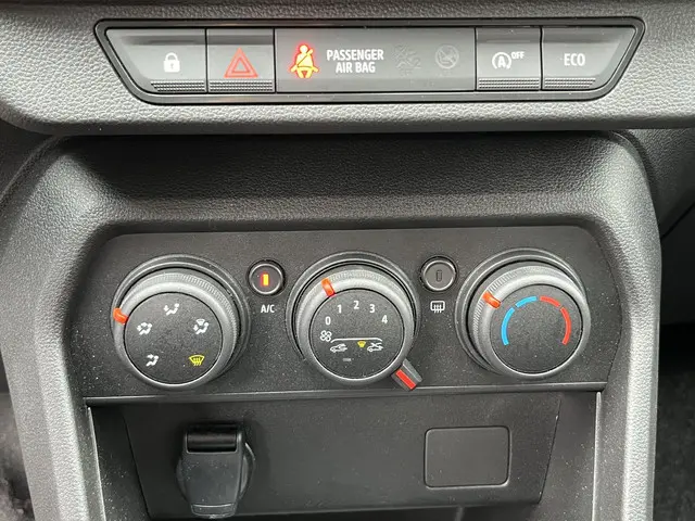 Dacia Sandero 1.0 TCe 90 Comfort 2023 Benzine 10