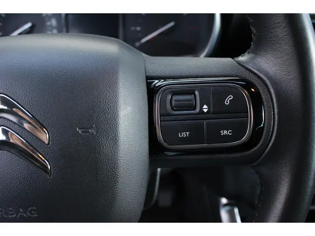 Citroën C3 Aircross 1.2 PureTech Shine 2021 Benzine 21