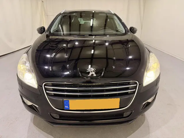 Peugeot 508 SW 1.6 THP Premium Pano/Clima 2014 Benzine 24