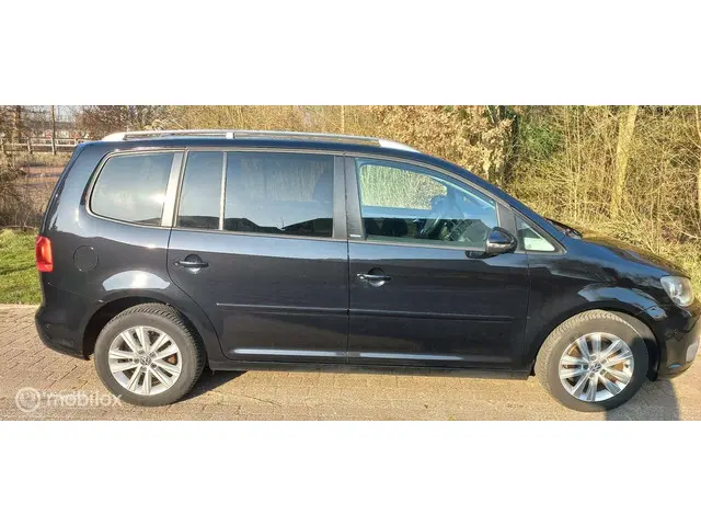 Volkswagen Touran 1.2 TSI Highline BlueMotion 2012 Benzine 7