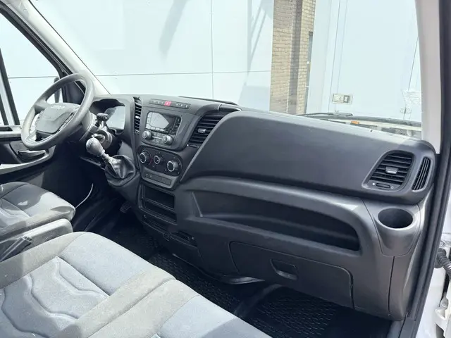 Iveco Daily 35S14 2.3 2019 Diesel 9