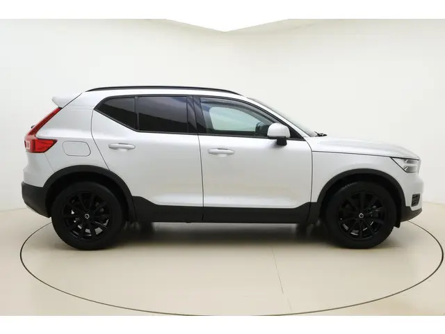 Volvo XC40 2.0 T4 Momentum 2019 Benzine 9