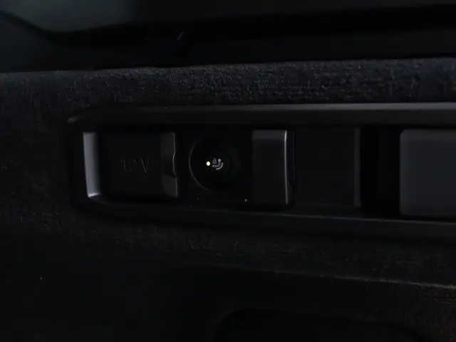 BMW M5 Touring 2026 Hybride Benzine 14