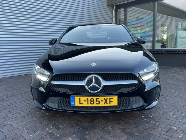 Mercedes-Benz A-Klasse 180 2021 Benzine 19