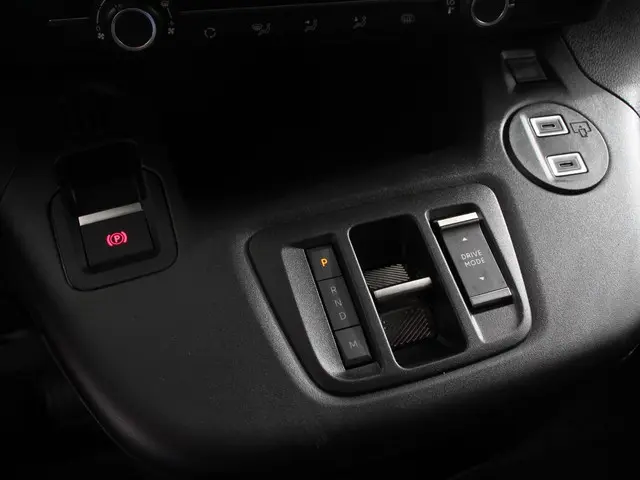 Opel Combo 1.5 BlueHDi 130PK L2 Automaat 2024 Diesel 26