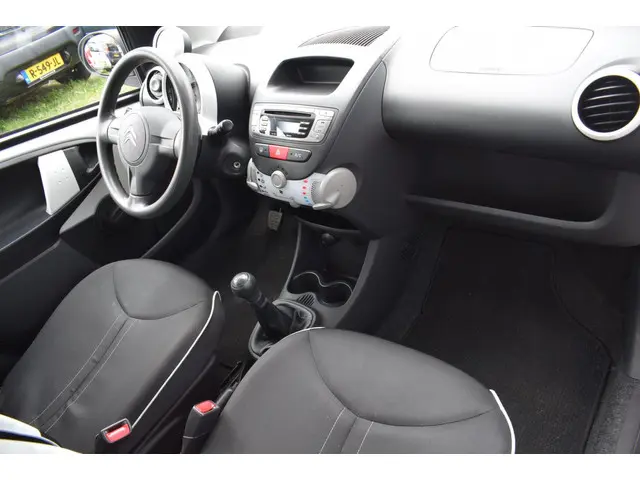 Citroën C1 1.0 Collection 5 deurs airco 2013 Benzine 9