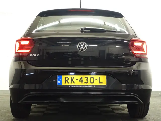 Volkswagen Polo 1.6 TDI Highline- 2018 Diesel 23