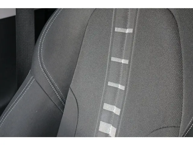 BMW X1 sDrive18i High Executive 2019 Benzine 43