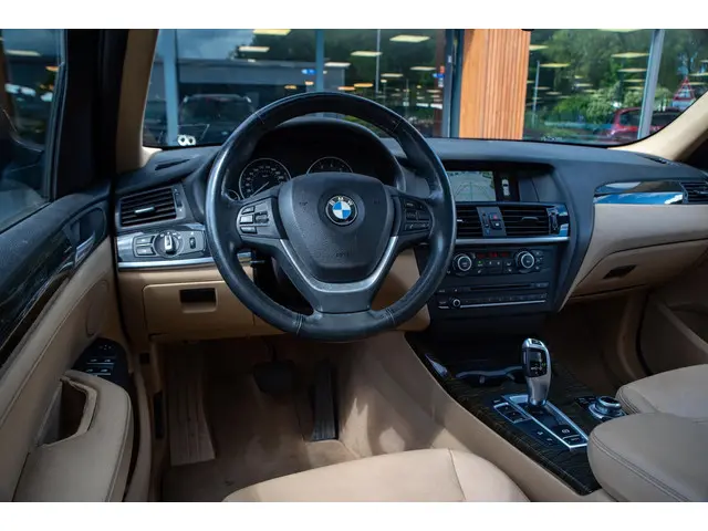 BMW X3 xDrive35i High Executive 2014 Benzine 10