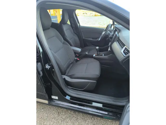 Renault Clio 1.0 TCe Intens 2021 Benzine 10