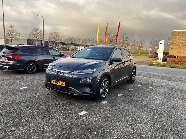 Hyundai Kona 2