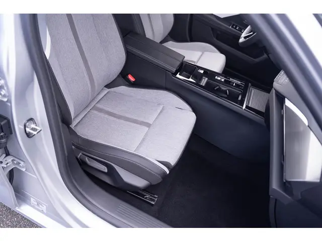 Opel Astra Sports Tourer 1.5 CDTI Elegance 2024 Diesel 35