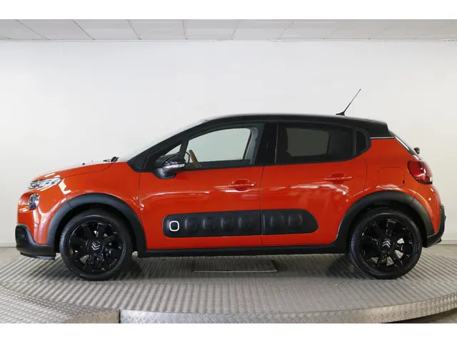 Citroën C3 1.2 PureTech Shine 2017 Benzine 8