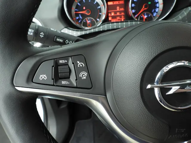Opel ADAM 1.4 Slam 2013 Benzine 13