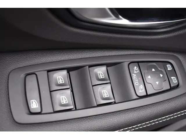 Renault Grand Scénic TCe 140 EDC Equilibre 2023 Benzine 23
