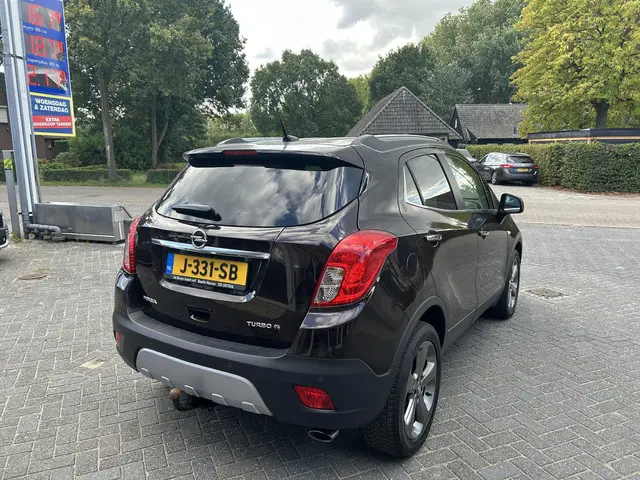 Opel Mokka 1.4 T Cosmo 4x4 2013 Benzine 6