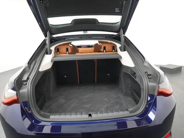 BMW i4 eDrive40 84 kWh 2022 Elektrisch 24