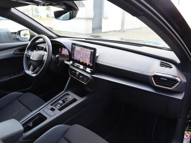 CUPRA Formentor 1.4 e-Hybrid 2023 Hybride Benzine 36