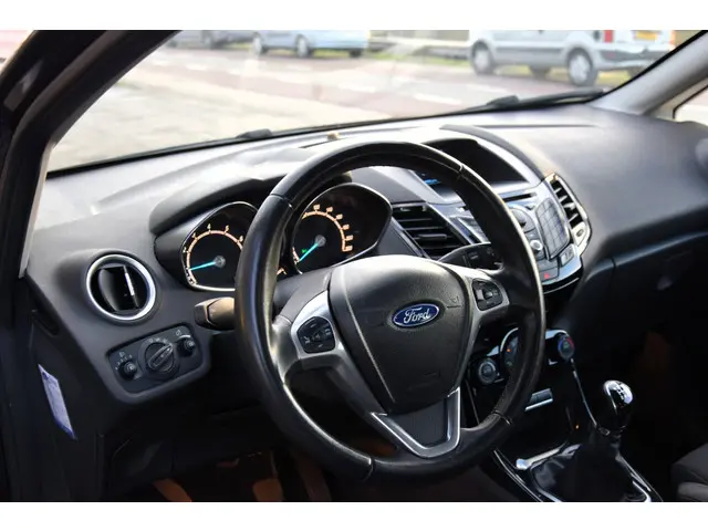 Ford Fiesta 1.0 EcoBoost Sport 125 PK 2013 Benzine 13