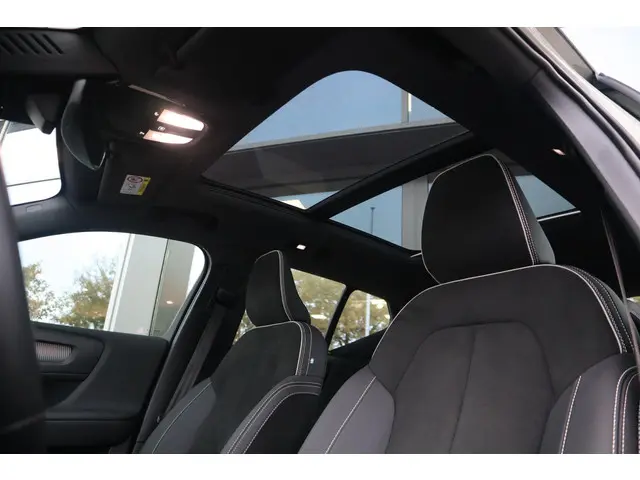 Volvo XC40 Recharge Pro 2021 Elektrisch 16