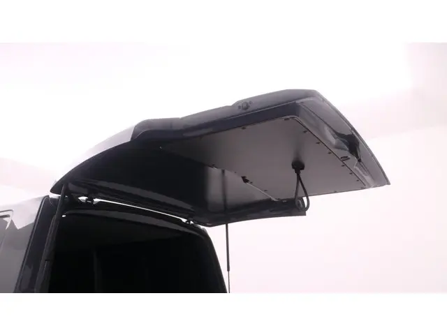 Volkswagen Transporter L2H1 2.0 TDI 150pk 2023 Diesel 15