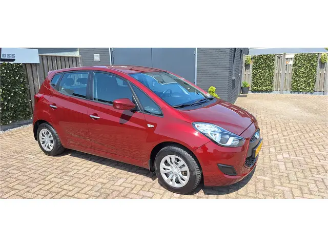 Hyundai ix20 1.6i Premium AUTOMAAT + 66100 km 2016 Benzine 3